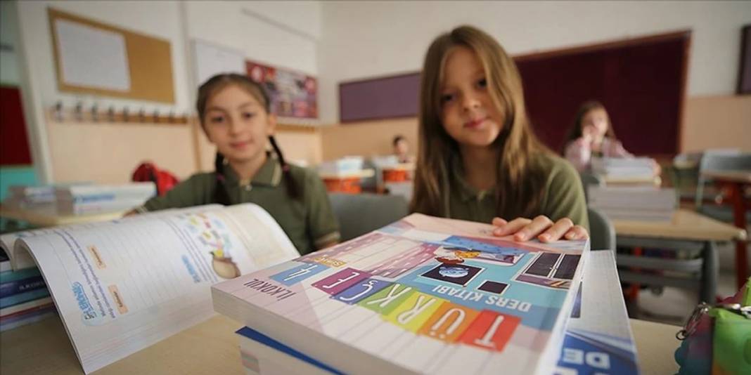 O öğrencilerin yaz tatili 15 gün uzadı 1